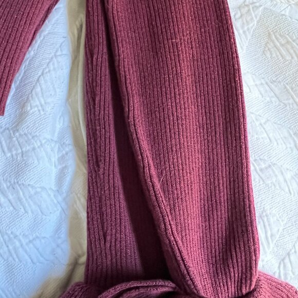 Trina Turk Ribbed Ruffle Trim V-Neck Wine Pullover Cotton Blend Sweater - Picture 10 of 11